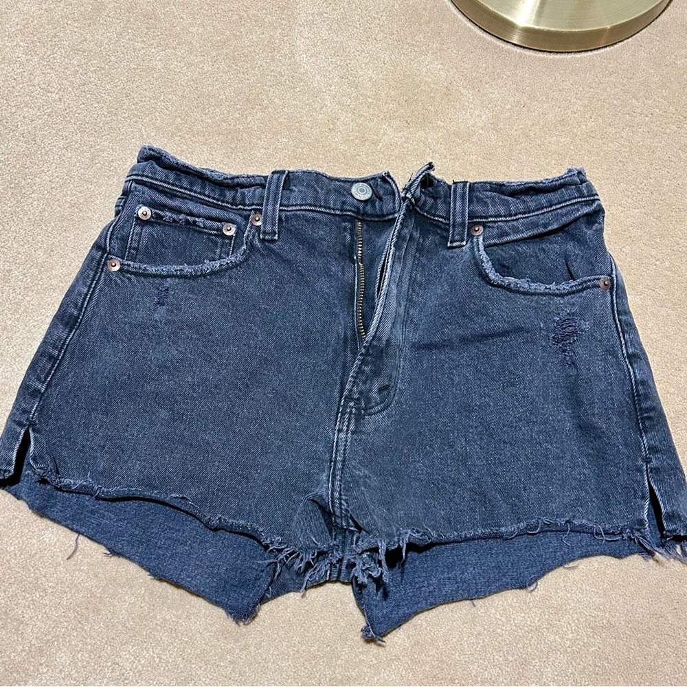 Abercrombie & Fitch Mom High Rise Short - Size 27/4